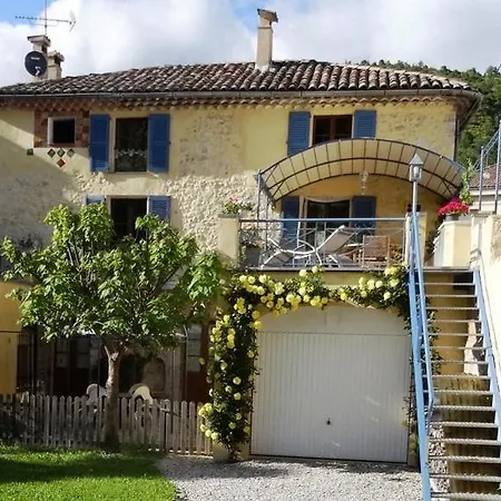 Maison De Village Avec Piscine * Castellane