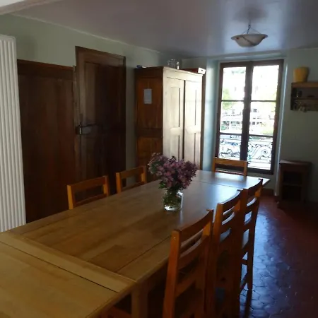 Maison De Village Avec Piscine Casa vacanze *