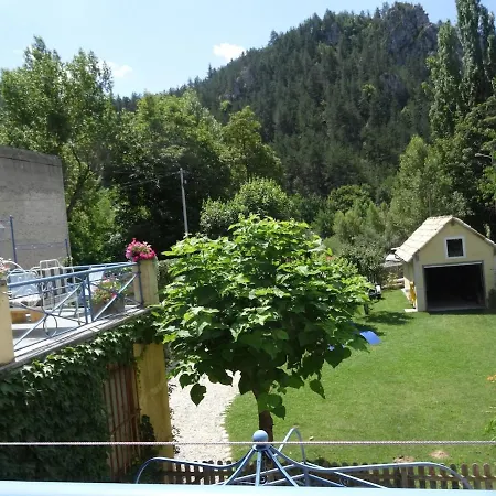 Maison De Village Avec Piscine